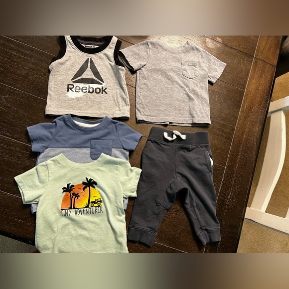 Baby Infant 0-3M bundle of clothing - t shirts, sweat pants, tank tops - Picture 8 of 13